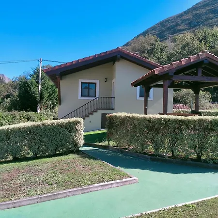 Casa El Campo Mateo Feriehus *