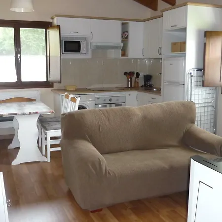 Casa El Campo Mateo بيت للعطل